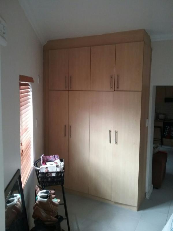 To Let 1 Bedroom Property for Rent in Kenilworth Western Cape